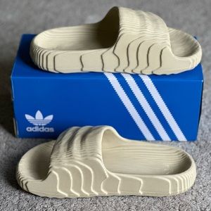 Adilette 2000 Slides